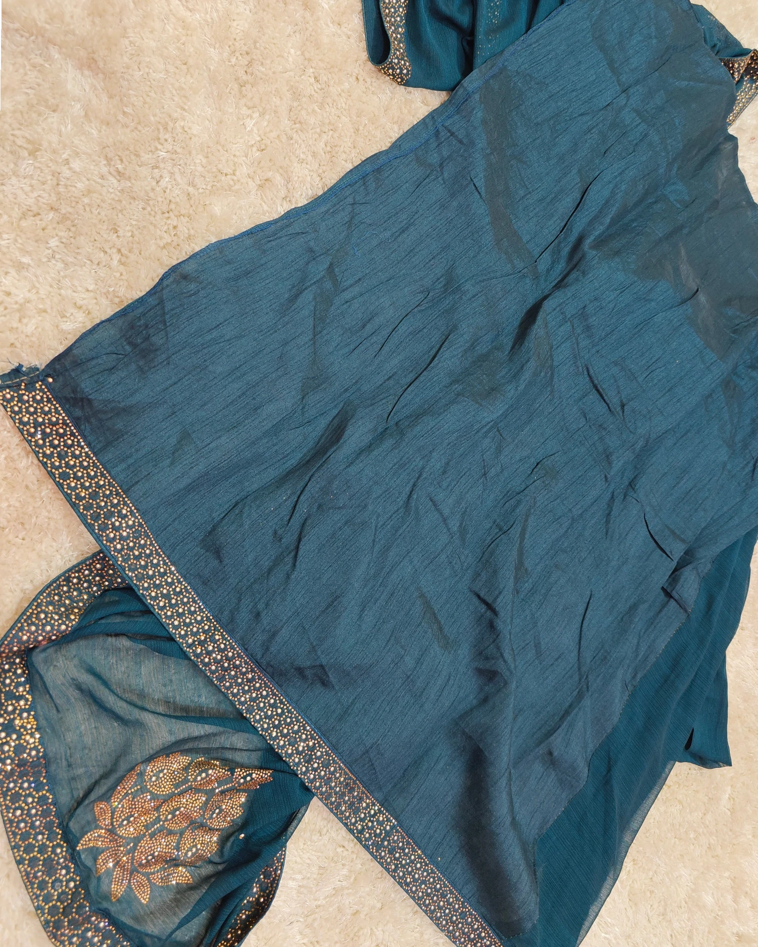 Aarya – RT2026038 Shimmer Designer Saree | Stud Stone Border Work - View 4 | RAJRANI TRENDS